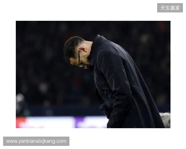 邮报：切尔西部分球员对罗塞尼尔的战术指示感到困惑